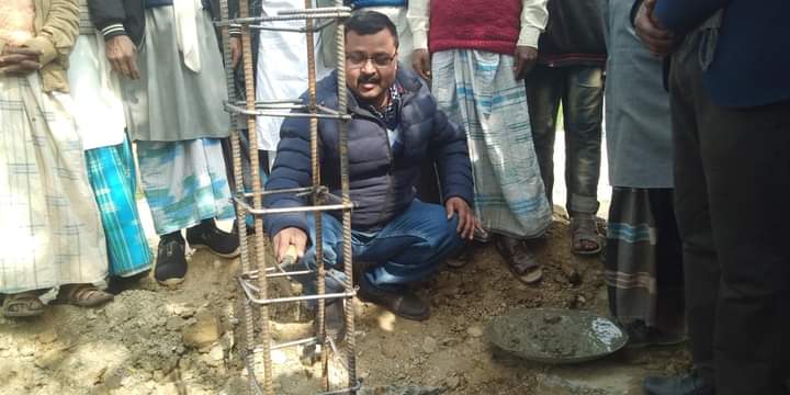 राजपुर न.पा वडा ७ अकोलवामा कब्रस्तानको शिल्यानास