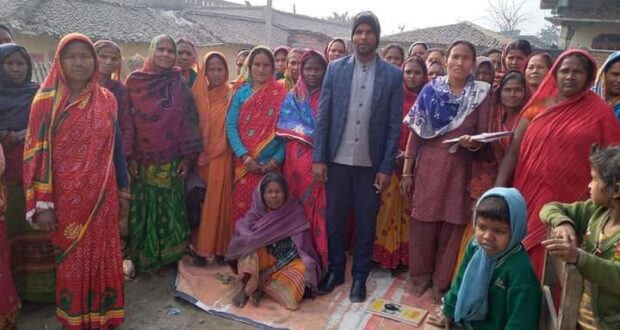 गुजरा ४ कनकपुरमा अधुरो भवन निर्माण गर्नको लागि पुनित रामको अध्यक्षतामा उपभोक्ता समिति गठन