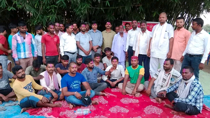 बौधिमाई नपा-१ अजगैबीमा जसपाद्वारा विजयादशमीको शुभकामना आदान प्रदान तथा युवा कमिटी गठन कार्य सम्पन्न ।