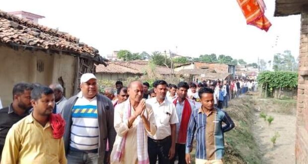 रौतहट क्षेत्र नं  २ ख का जसपा उम्मेदवार यादवको चुनावी घरदैलोमा तीव्रता ।