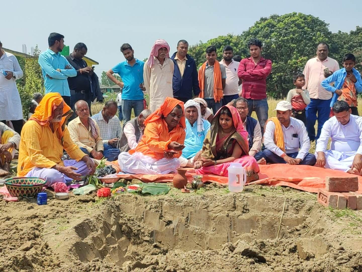 मेयर कुर्मीद्वारा ४ कोठे सुविधा सम्पन्न स्वास्थ्य चौकी भवनको शिलान्यास