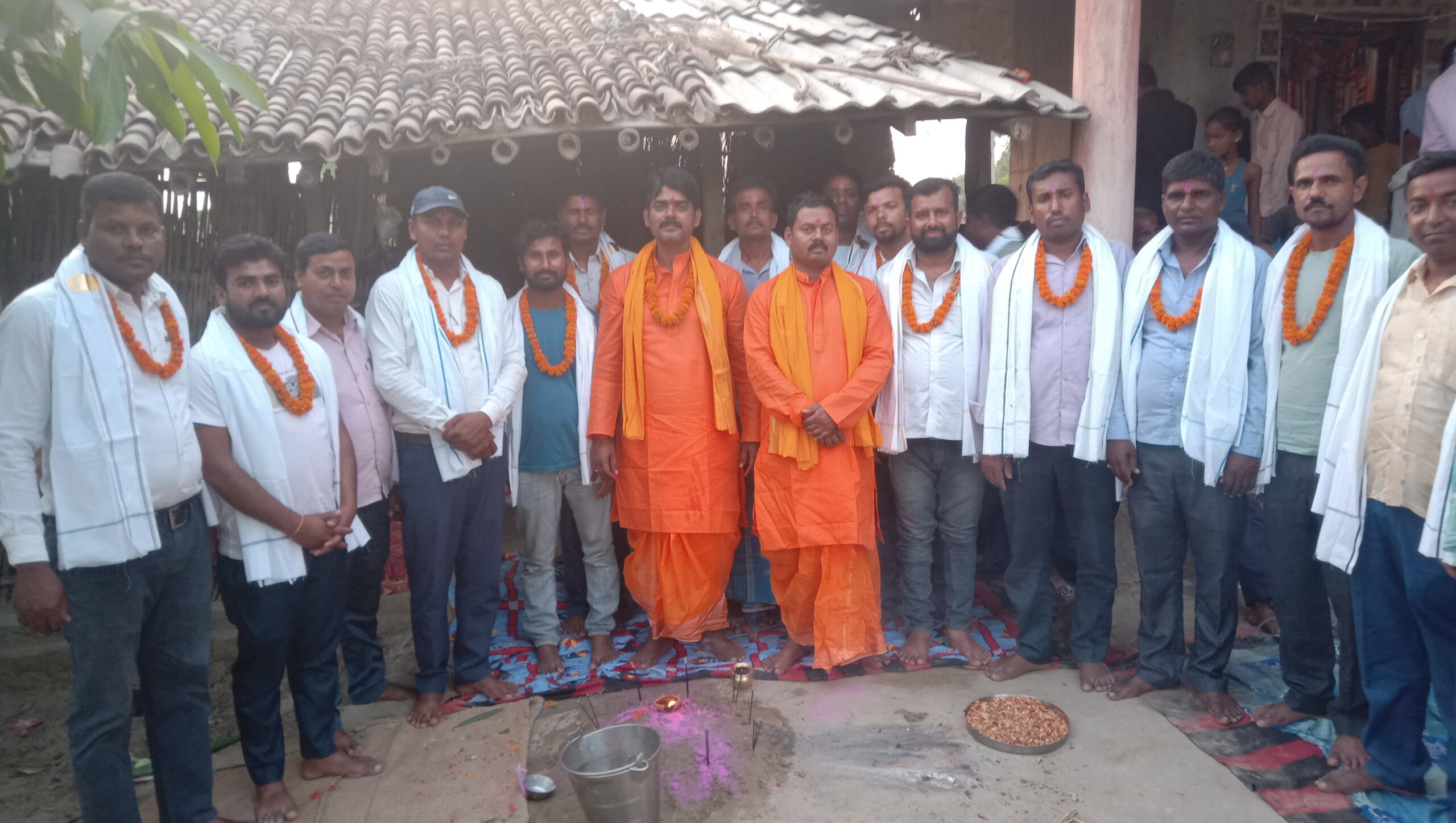 पूर्व मेयर यादवद्वारा बौधिमाईमा सामुदायिक भवन तथा परोहामा रामजान्की मठको शिलान्यास सम्पन्न । 