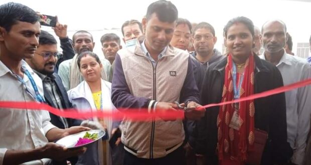 नगरपालिकाले गर्नु पर्ने कार्य वडा अध्यक्ष साहले गर्दै, मौलापुर-९ मा निःशुल्क आँखा शिविर सम्पन्न ।