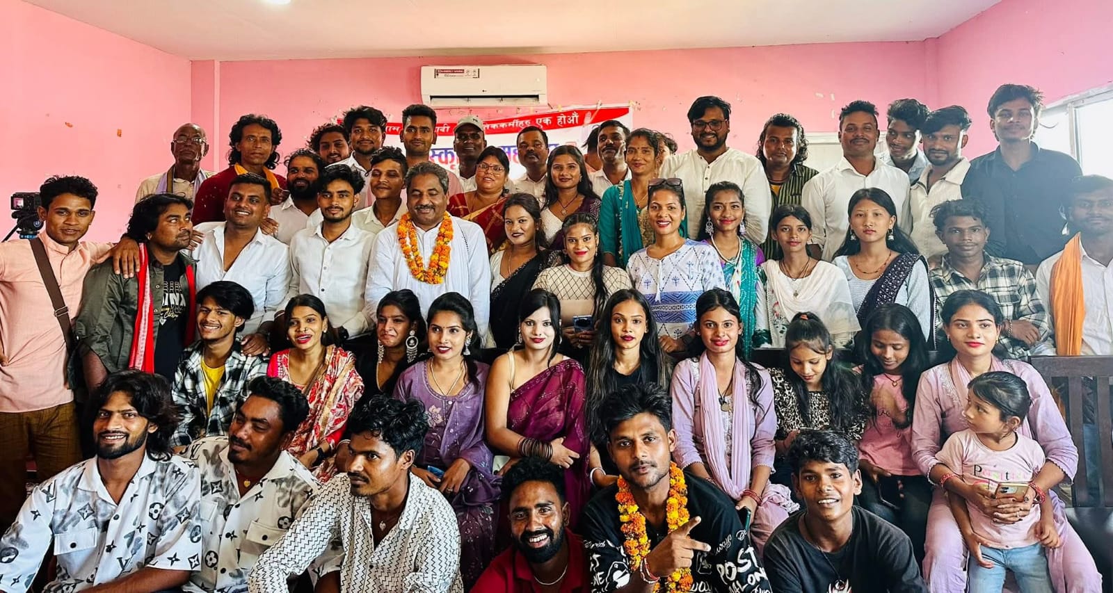 दीपलाल यादवको अध्यक्षतामा आम सांस्कृतिक मोर्चाका मधेश प्रदेशका बैठक सम्पन्न