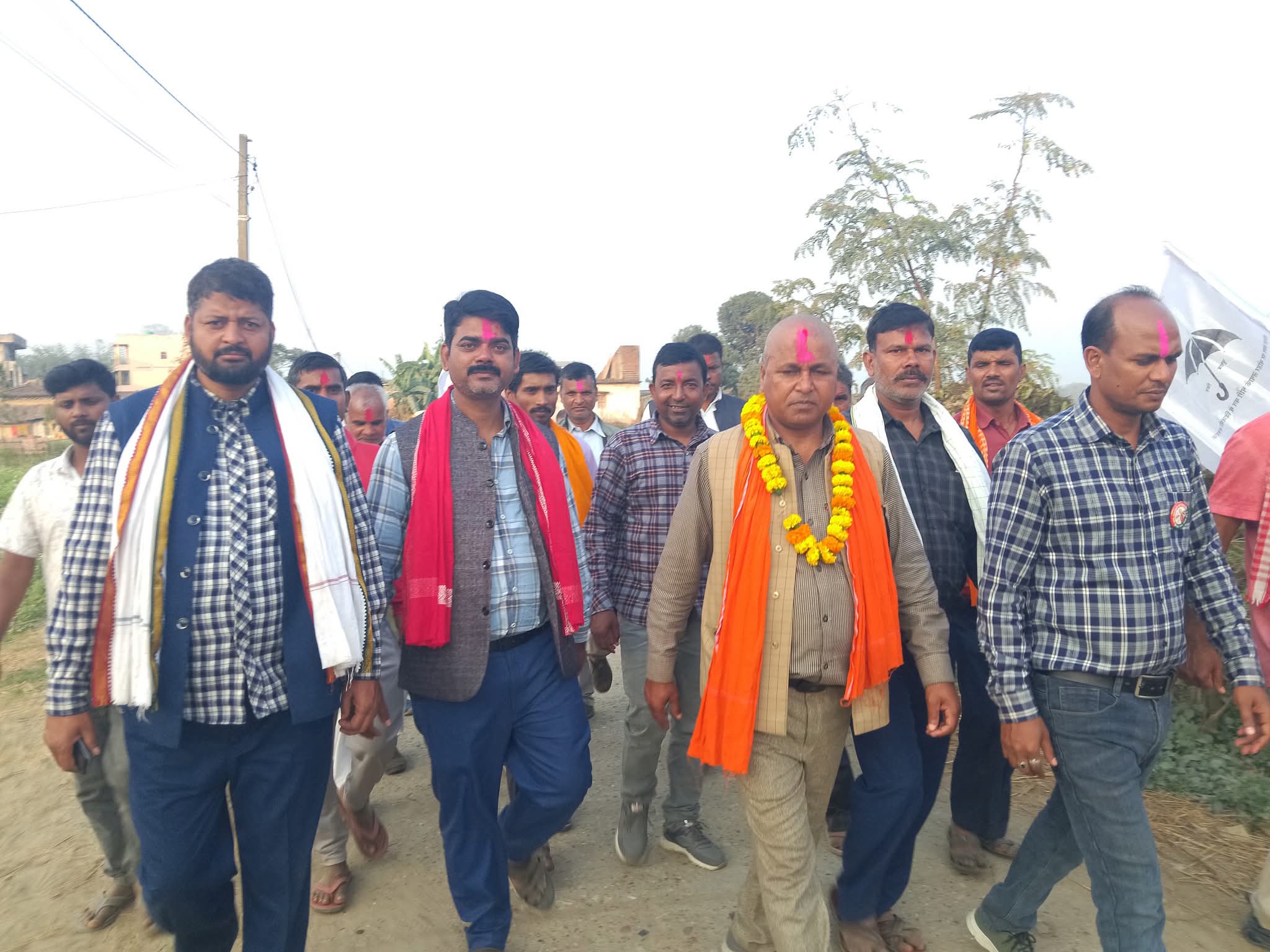 रौतहट-२ मा जसपा नेपालका उम्मेदवार रामआशिष यादवको बौधिमाईमा घरदैलो अभियान