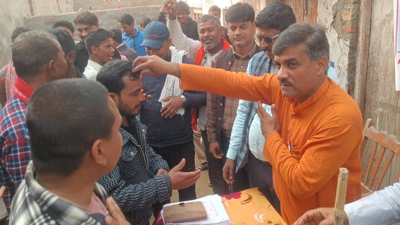 रौतहट-१ मा जसपा नेपालतर्फ युवाको लहर: अखिलेश यादवसहित सयौँ GEN-Z प्रवेश