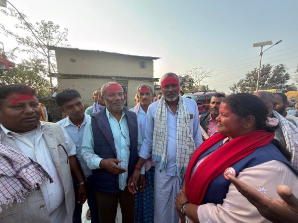 रौतहट-३ मा राजनीतिक तरंग : फतुवा विजयपुर-६ का पूर्व वडा अध्यक्ष हिरालाल यादव नेपाली कम्युनिष्ट पार्टीमा प्रवेश