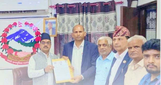 क्याम्पसको आफ्नै भवनका लागि जग्गा हस्तान्तरण : रौतहटको शिक्षामा नयाँ आयाम