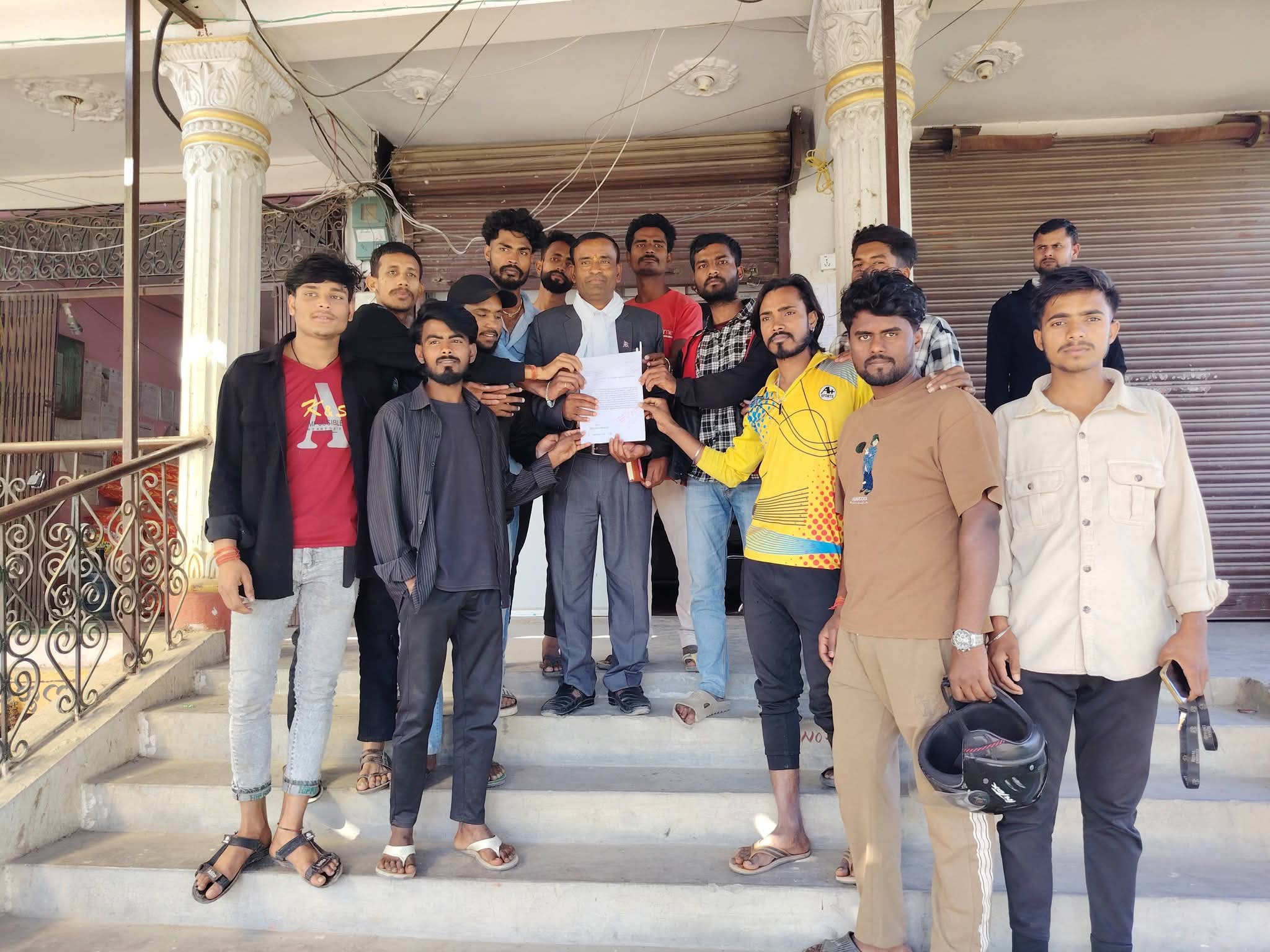 बौधीमाईमा ‘मेयर कप क्रिकेट’ माग गर्दै Gen-Z द्वारा ज्ञापन पत्र पेश